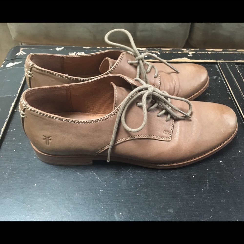 Frye Anna Oxford (soft leather)